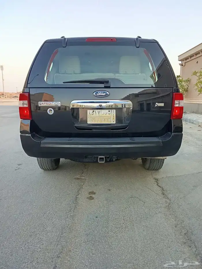 فورد اكسبيدشن 2010 5