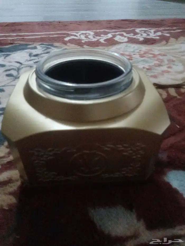مبخره ريحه جميله يوجد دهن ب المسك مع كرتونها اثاث فخم جديد 1