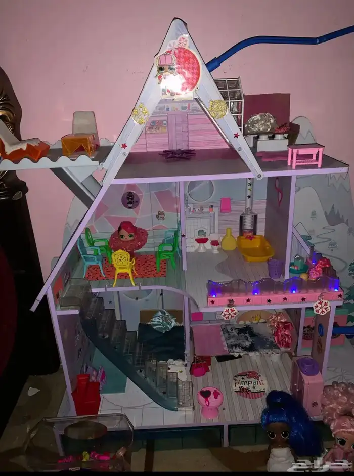 العاب بيت مصنوع من الخشب lol متين 0