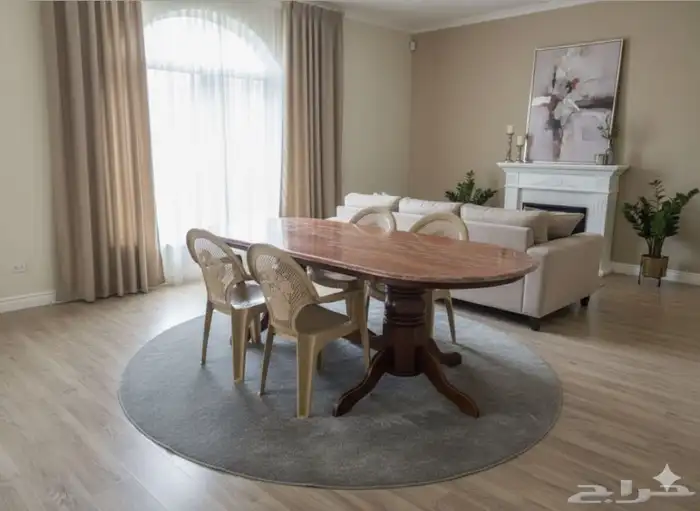 طاولة طعام 0