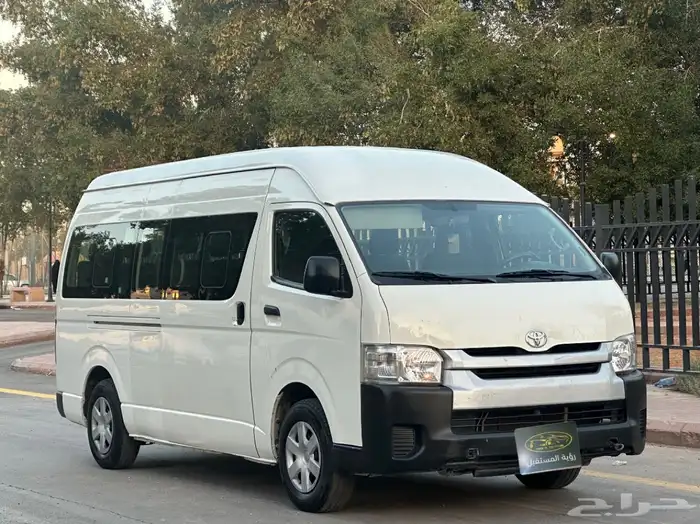 تويوتا باص ركاب سقف موديل 2018 قير عادي ديزل شامل الضريبة 1