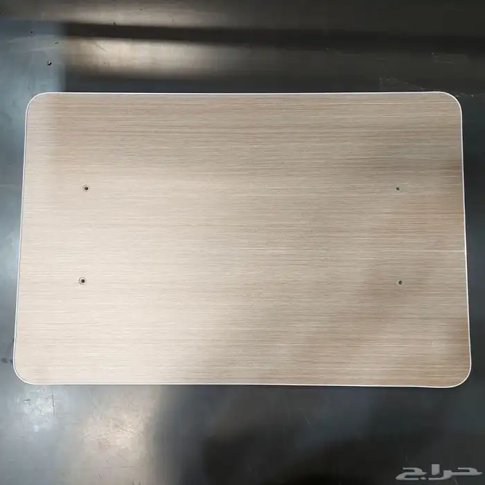 قاعدة لابتوب قابلة للطي خفيف ومتين وسهل الحمل 4