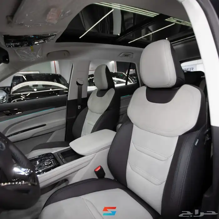 فورد تيريتوري تيتانيوم 2025 6