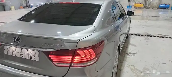 لكزز LS600 13