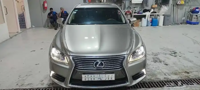 لكزز LS600 0
