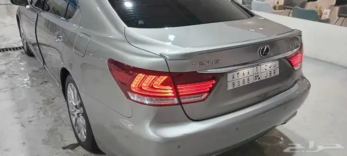 لكزز LS600 5