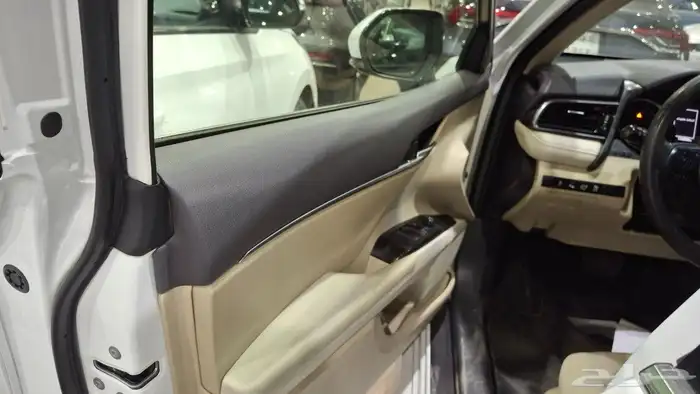 تويوتا كامري 2023 LE مستعملة مفحوصة مضمونة مصينة 5