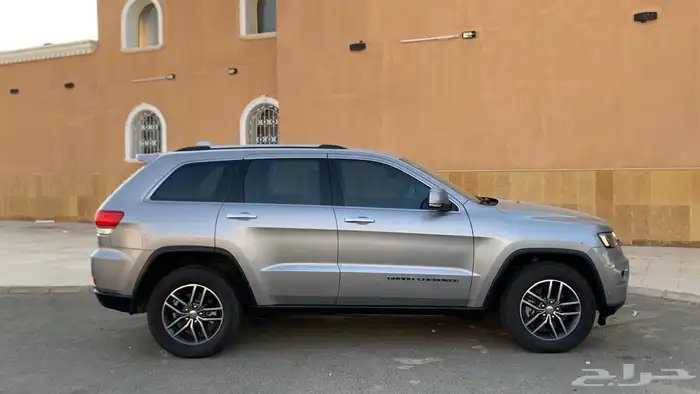 جيب شيروكي 2018 6