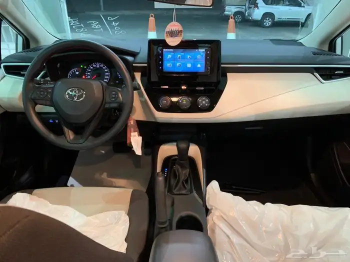 تويوتا كورولا - 2025 - XLi مطور - كاش اقساط 10