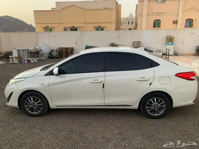 تويوتا يارس 2019 3
