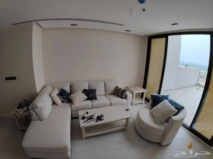 للبيع شفة للبيع 9