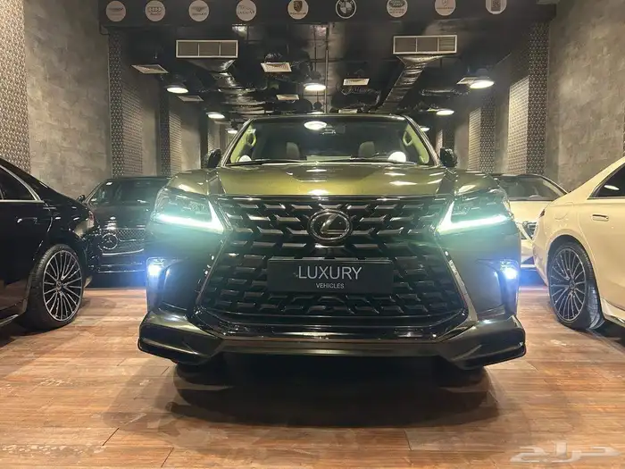 LEXUS LX570 BLACK EDISION 2021 10