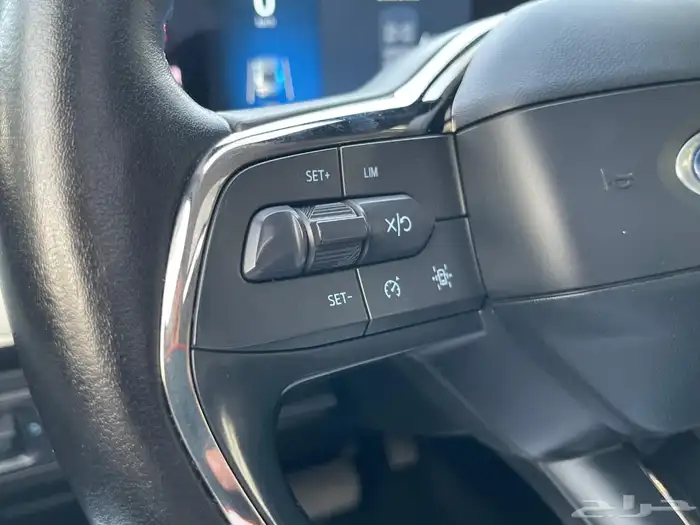 فورد تورس 2023 سعودي 11