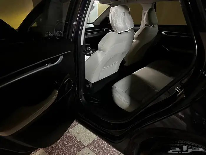 جيلي امجراند 11