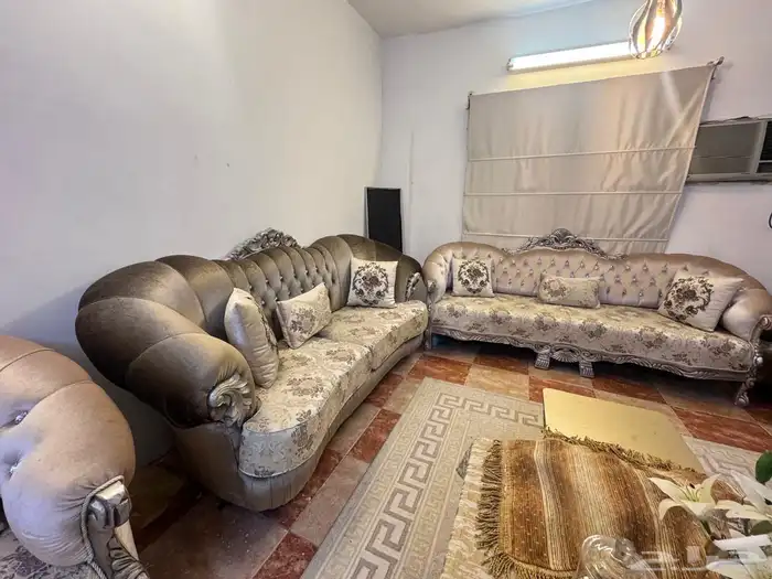 كنب للبيع مستعجل 1