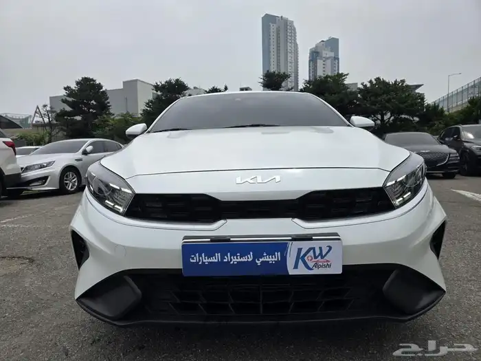 سيراتو K3 بنزين نص فل 2022 7