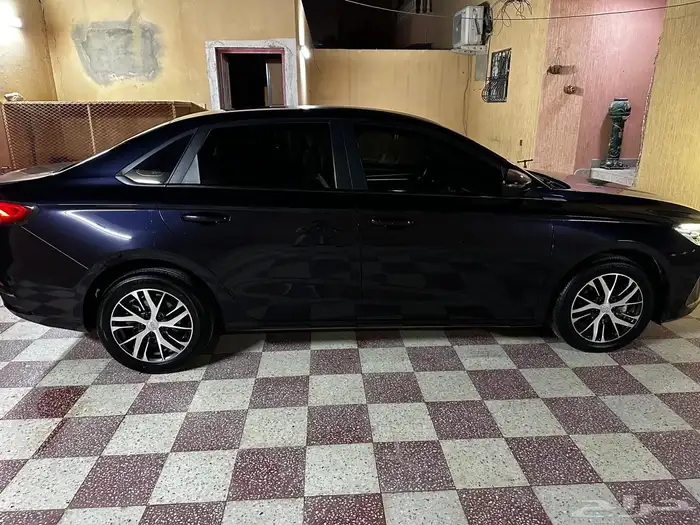 جيلي امجراند 4