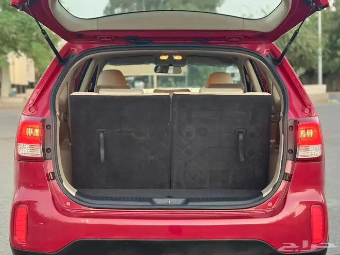 للبيع كيا سورنتو نظييف 31