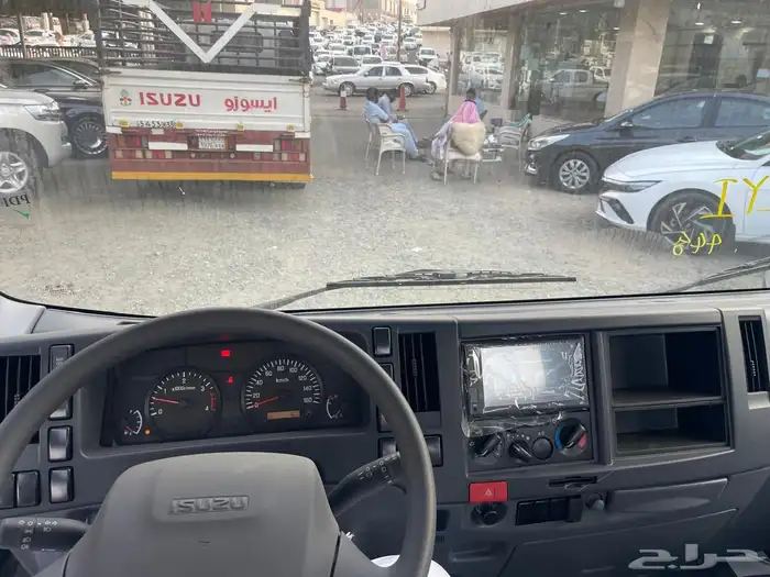 ايسوزو دينا 2025 ياباني 5 طن بسعر منافس 4