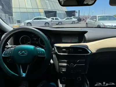 للبيع انفيتني q30 index