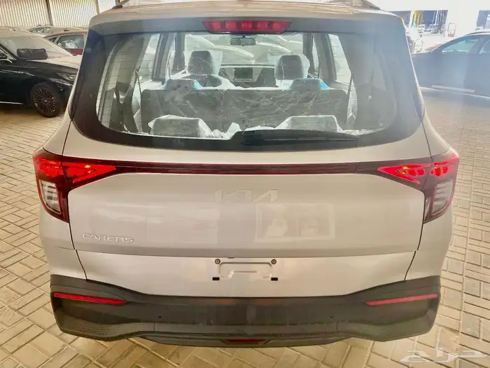 كيا كارينز استاندر - نص فل 2025 4