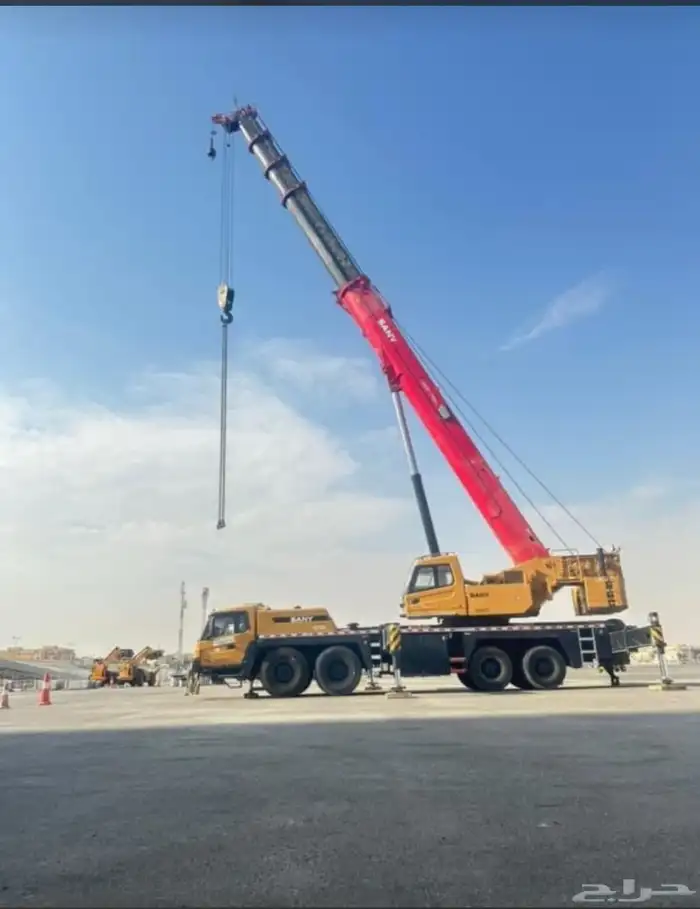 تاجير رافعات شوكيه كرينات فور كلفت 10