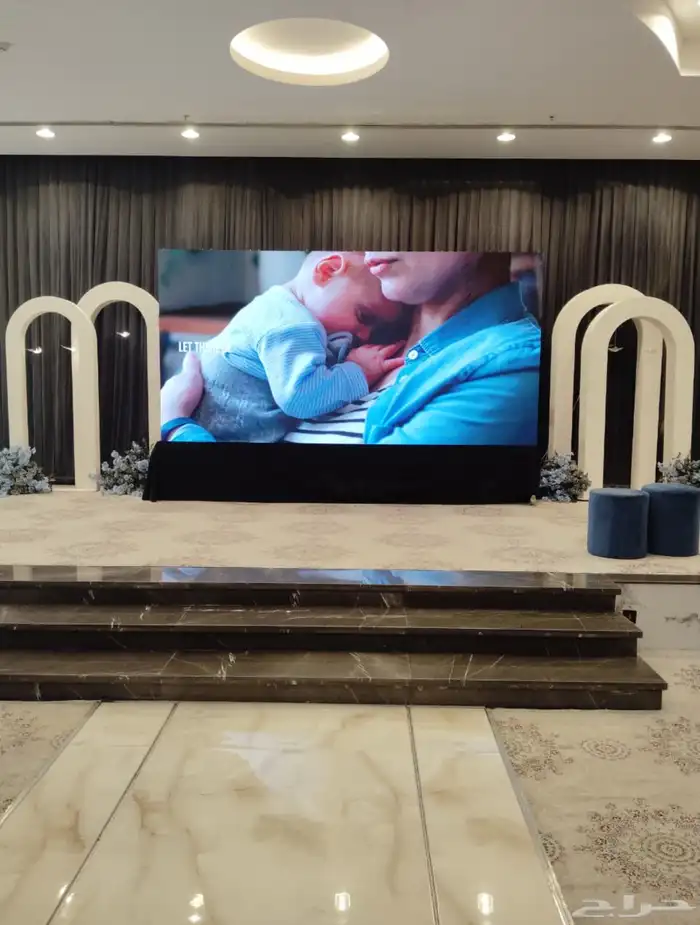 شاشات عملاقة. تراسات مسارح إضاءات اسعار مرضيه للجميع 25