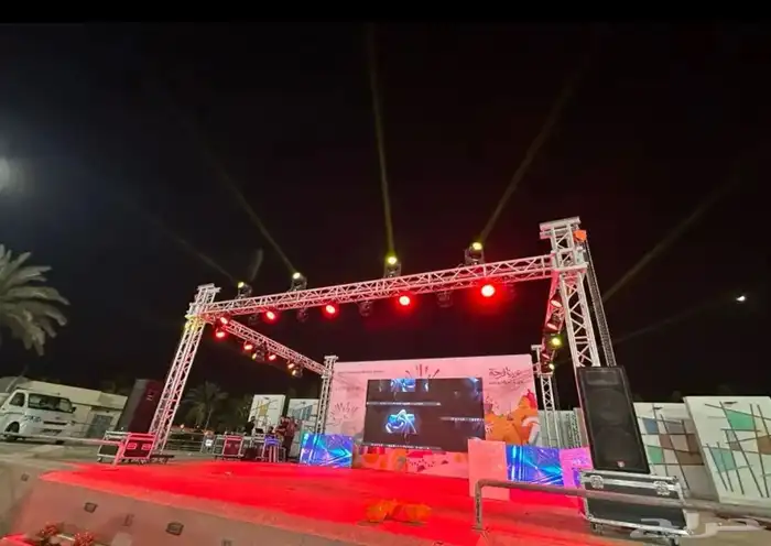 شاشات عملاقة. تراسات مسارح إضاءات اسعار مرضيه للجميع 29