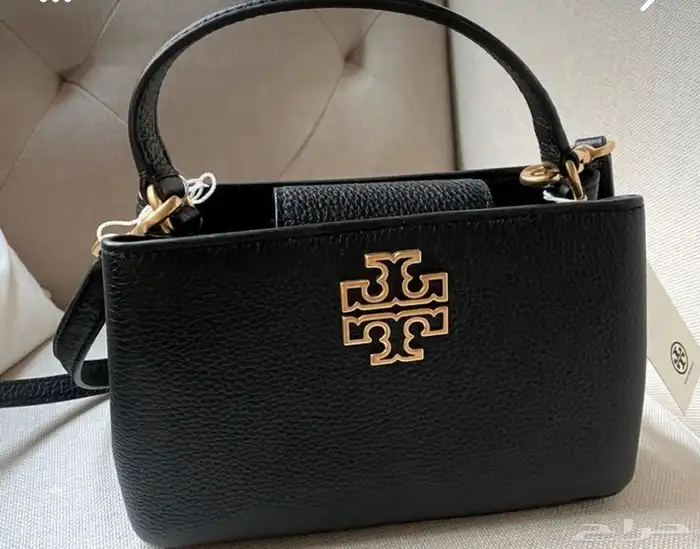 شنطه ماركات ديور قودشي شانيل وجميع إلى منزله متوفره لطلب 68