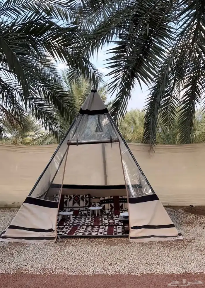 خيمة هرمية للبيع 1