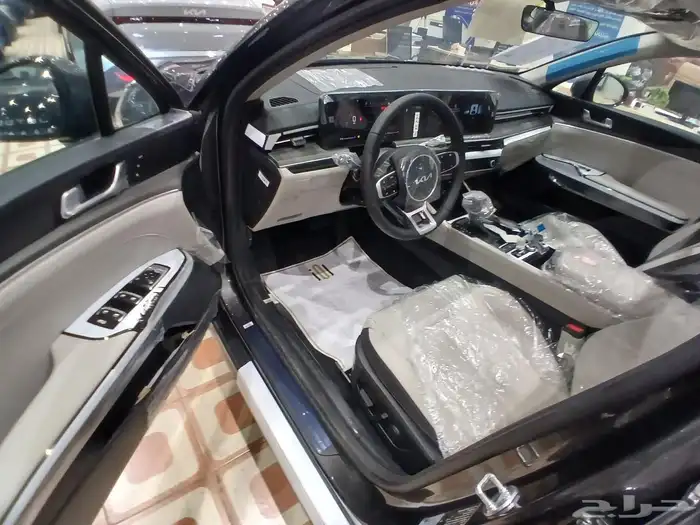 كيا K5 نص فل GLS الأهلية شنطة كهرب 2026 7