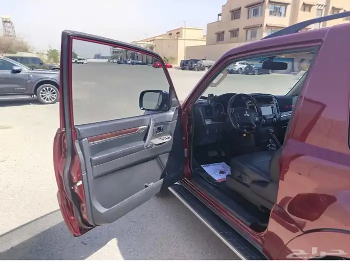 Pajero Half V6 3.8L 6