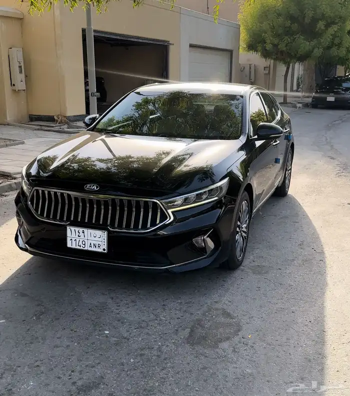 كادينزا 2020 اللون اسود 1