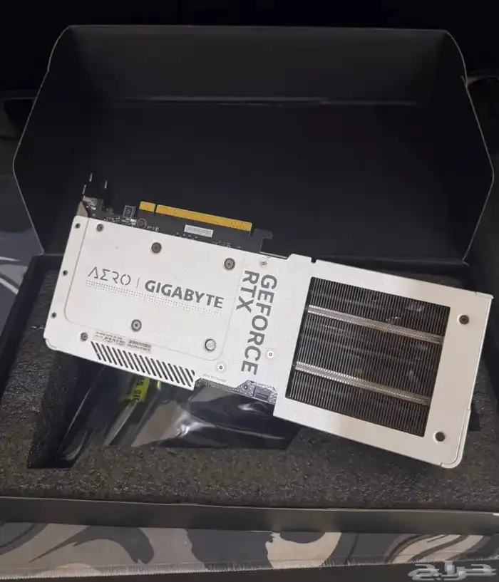كرت شاشة RTX 4060 TI نظيف وعلى الشرط 5