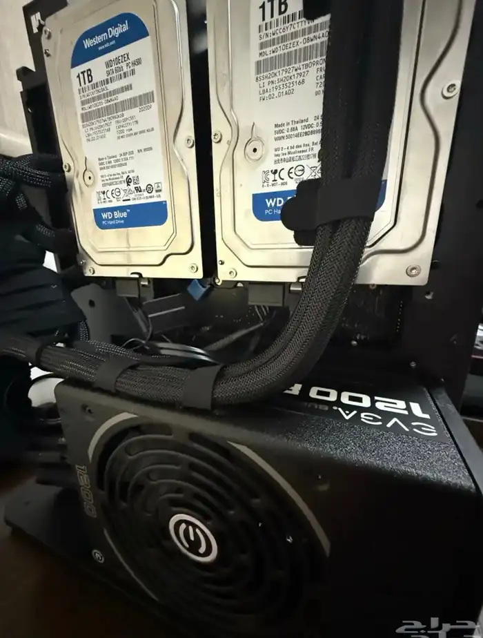 للبيع بي سي تصميم و اللعاب 0