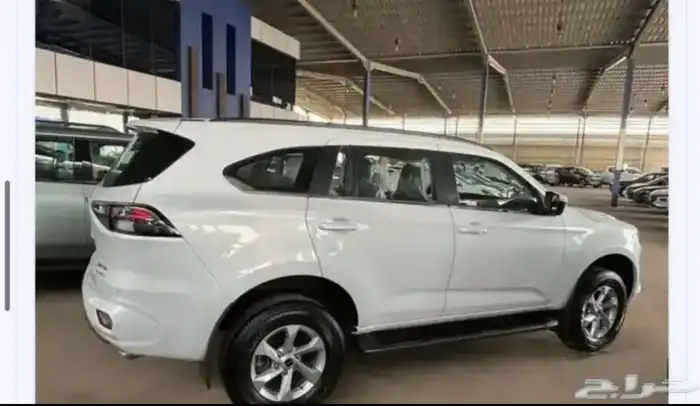 جيب ايسوزو بكل أنواعه 2