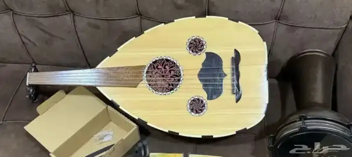 الة عود للبيع 0