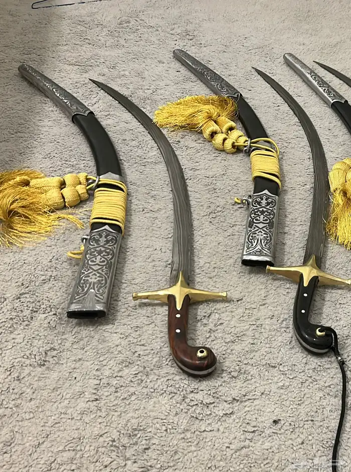 سيف شمشير جوهر دمشقي فضه تراث سيوف سكاكين سكين رحلات نوادر 29