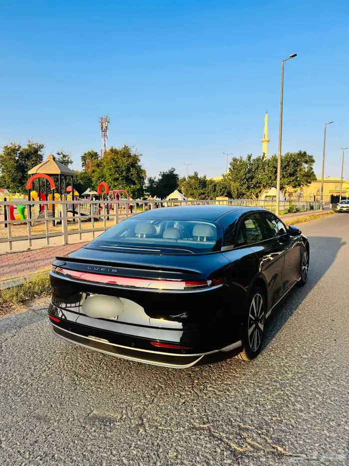 لوسيد بيور 2025 3