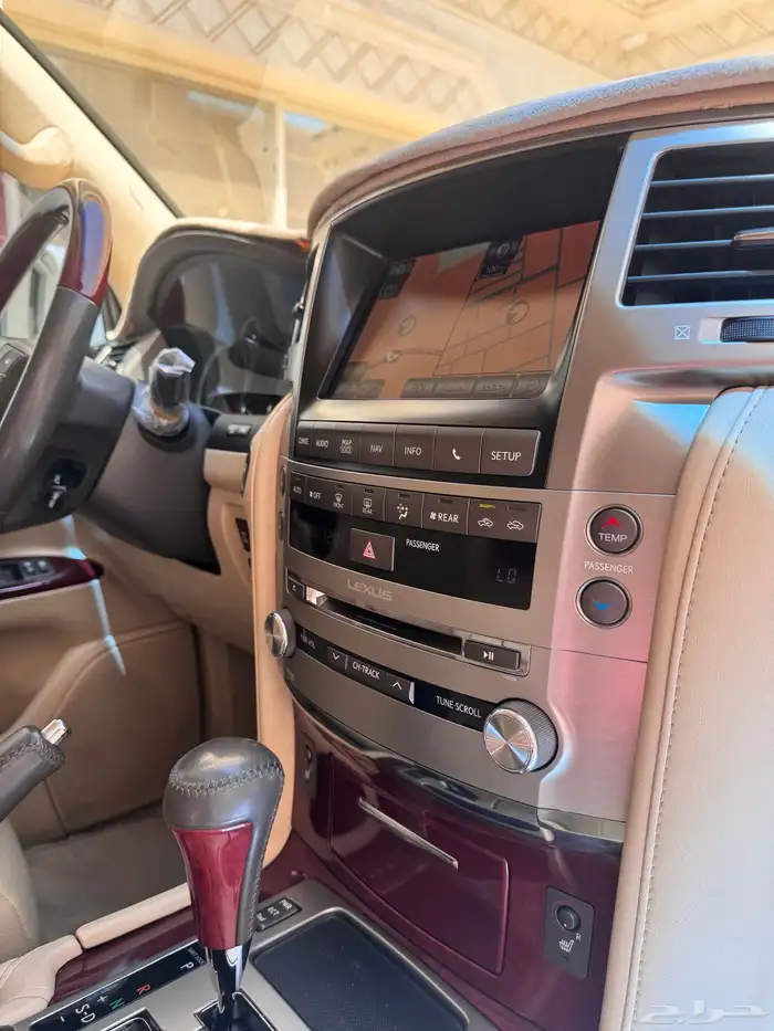 لكزس 2015 ED عداد 193 الف شرط الفحص 56