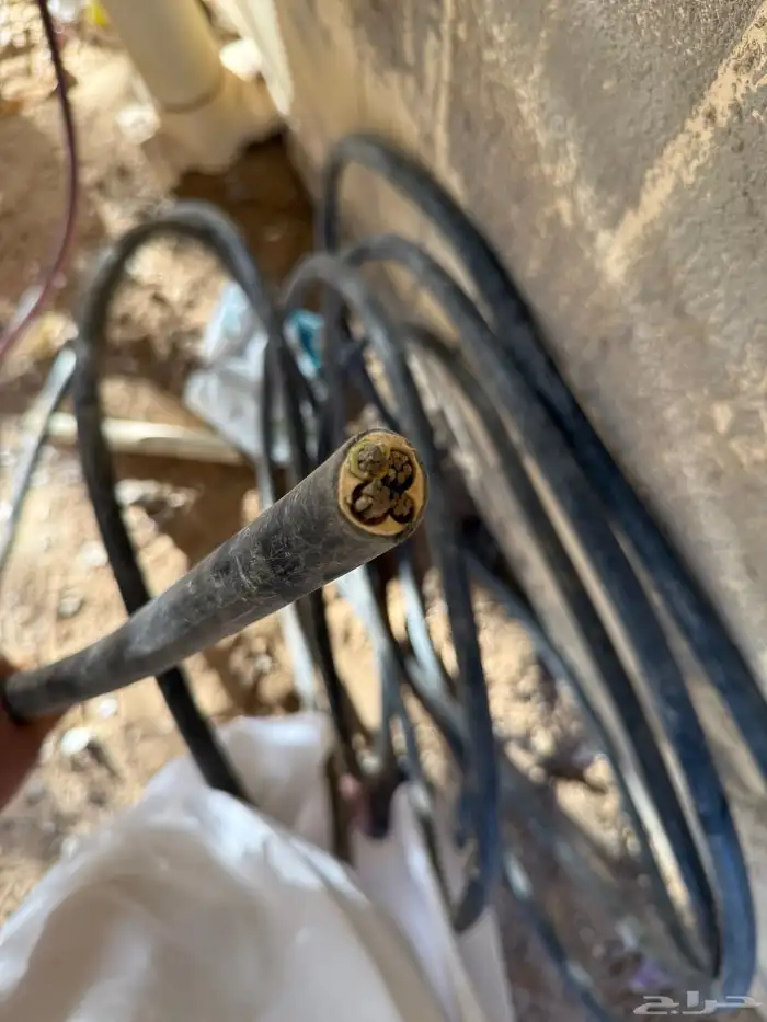 كيبل كهرباء 2