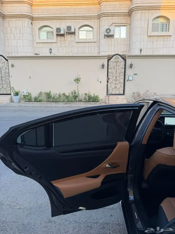 لكزس ES350 سعودي CC 21
