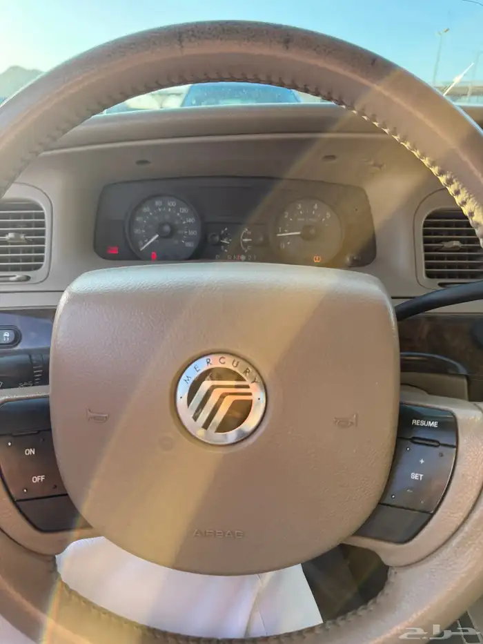 للبيع فورد ماركيز2011 ثاني مالك بدي ومحركات وكاله 7