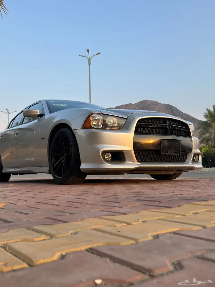 دودج تشارجر RT 2012 12
