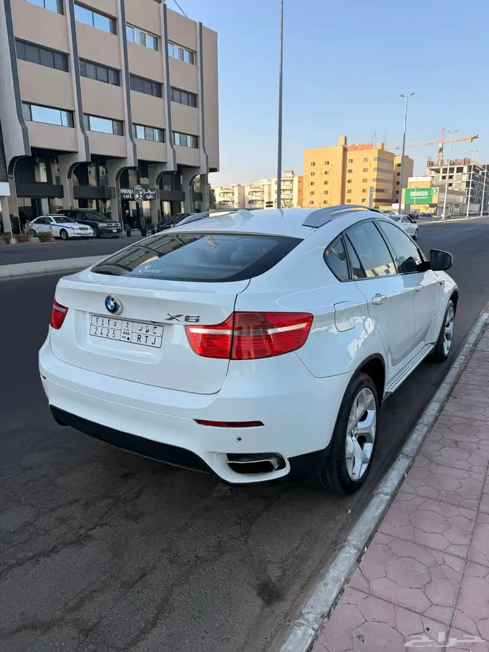 BMW X6 2010 16