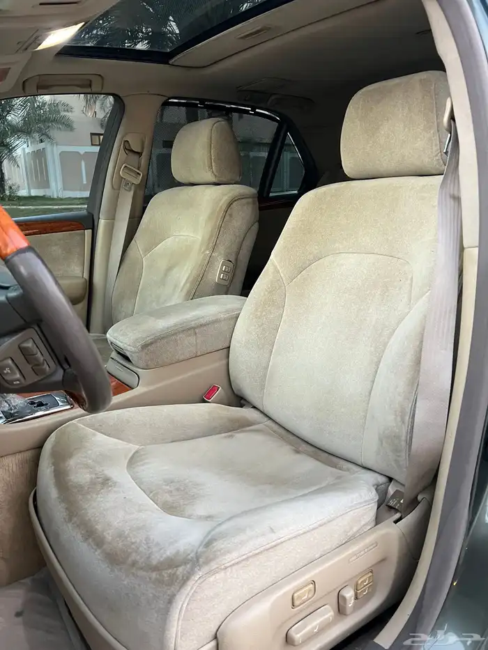 لكزس LS430 موديل 2004 32