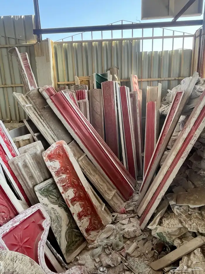 فرصة ذهبية للبيع مصنع ديكورات جبس 1000قطعه ب 4000 ريال فقط 57