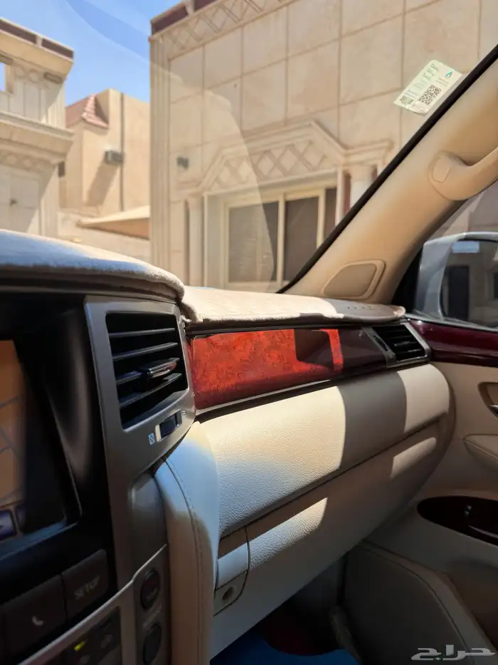 لكزس 2015 ED عداد 193 الف شرط الفحص 36