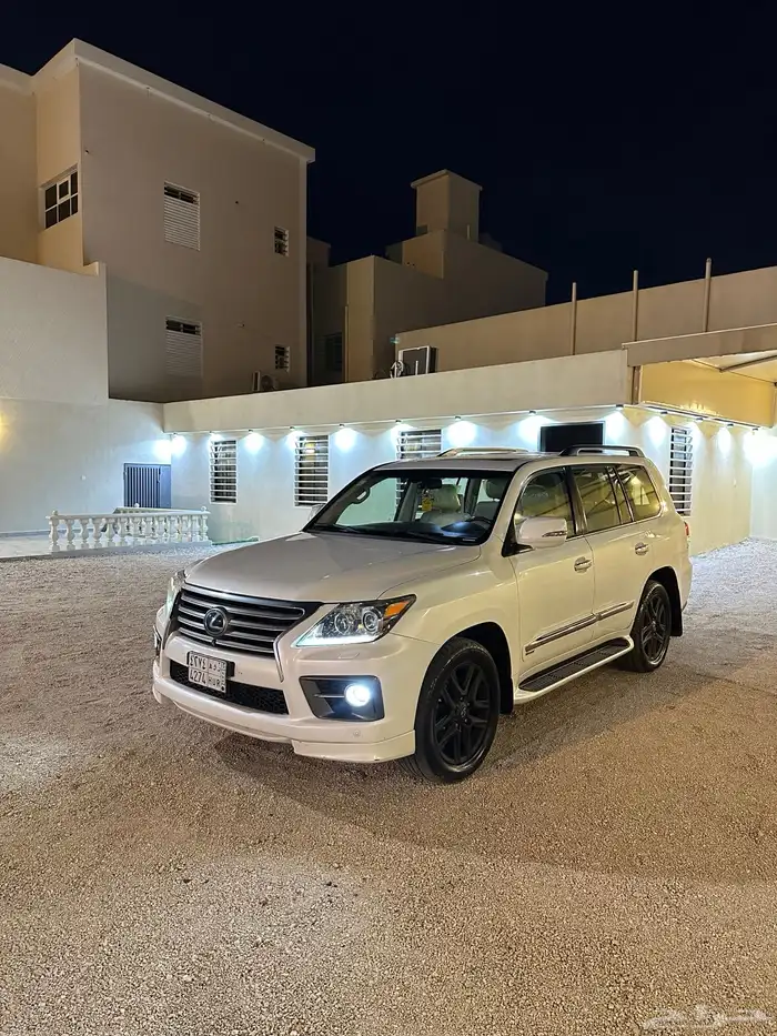 لكزس بريمي فل كامل 0