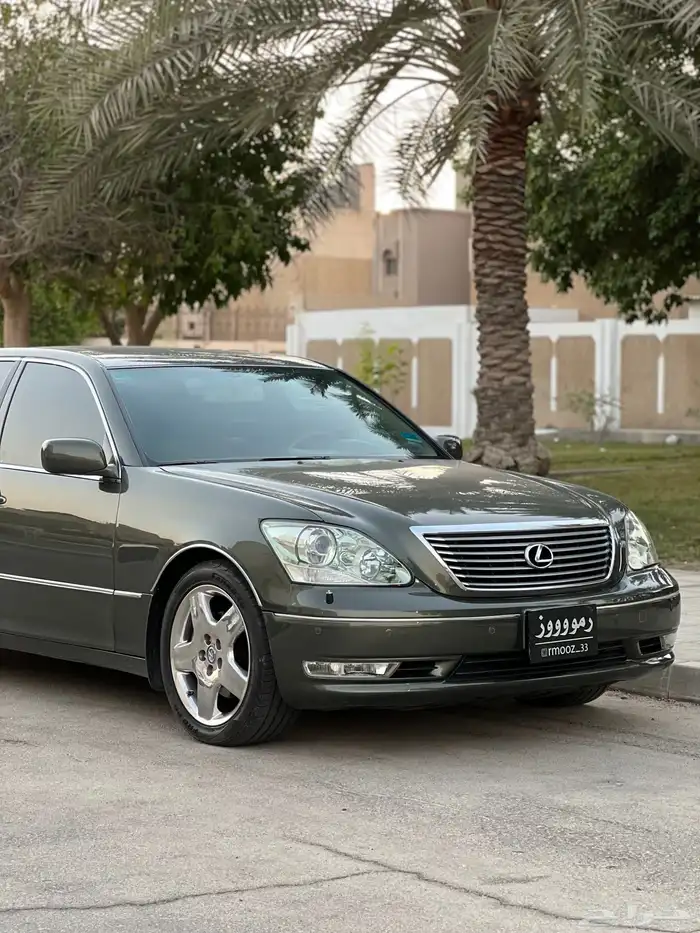 لكزس LS430 موديل 2004 13